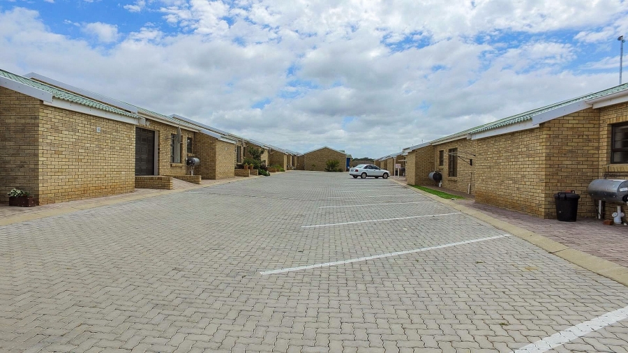 2 Bedroom Property for Sale in Jeffreys Bay Central Eastern Cape